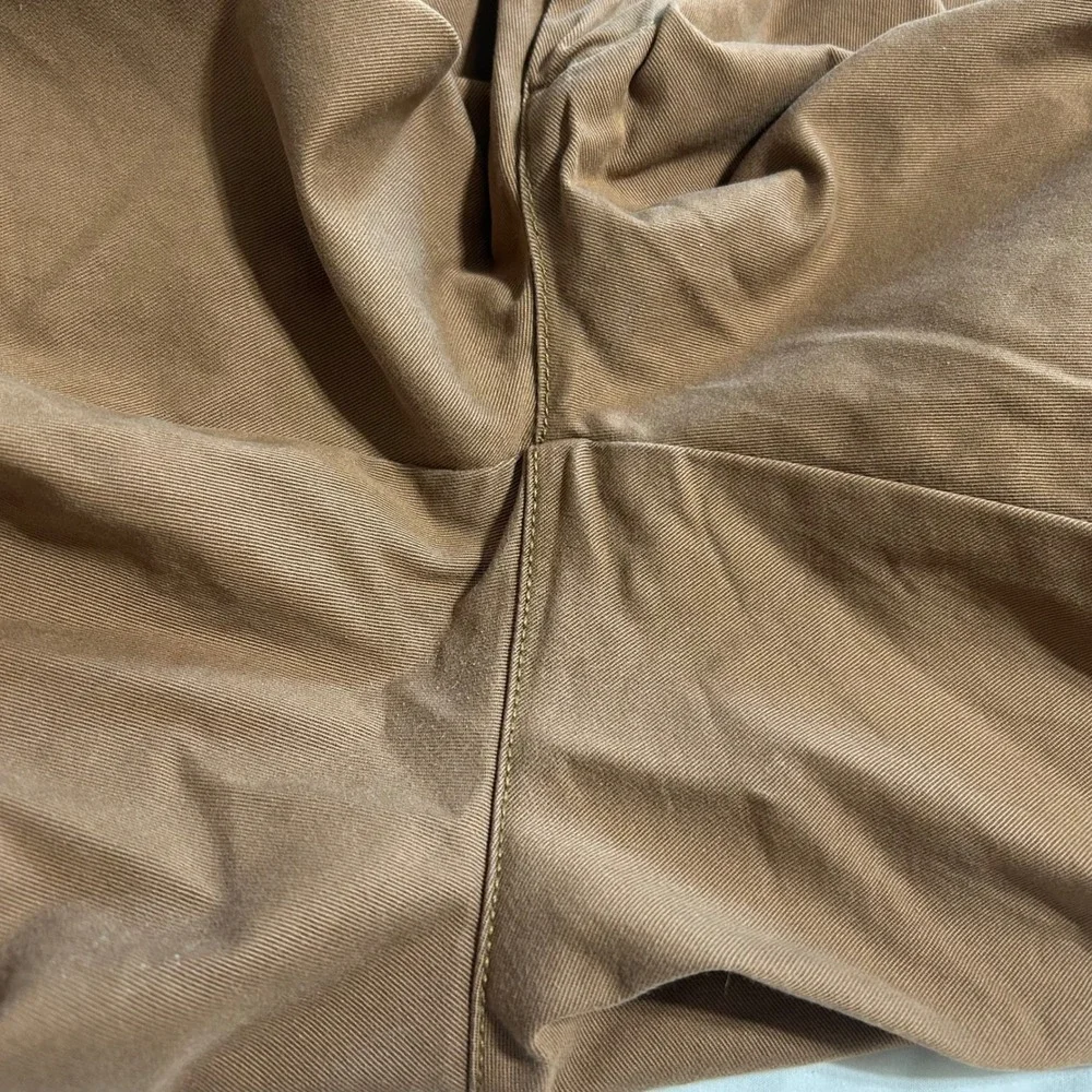 Roundtree & Yorke Mens Brown Chino Shorts Size 40 Cotton Stretch Flat Front